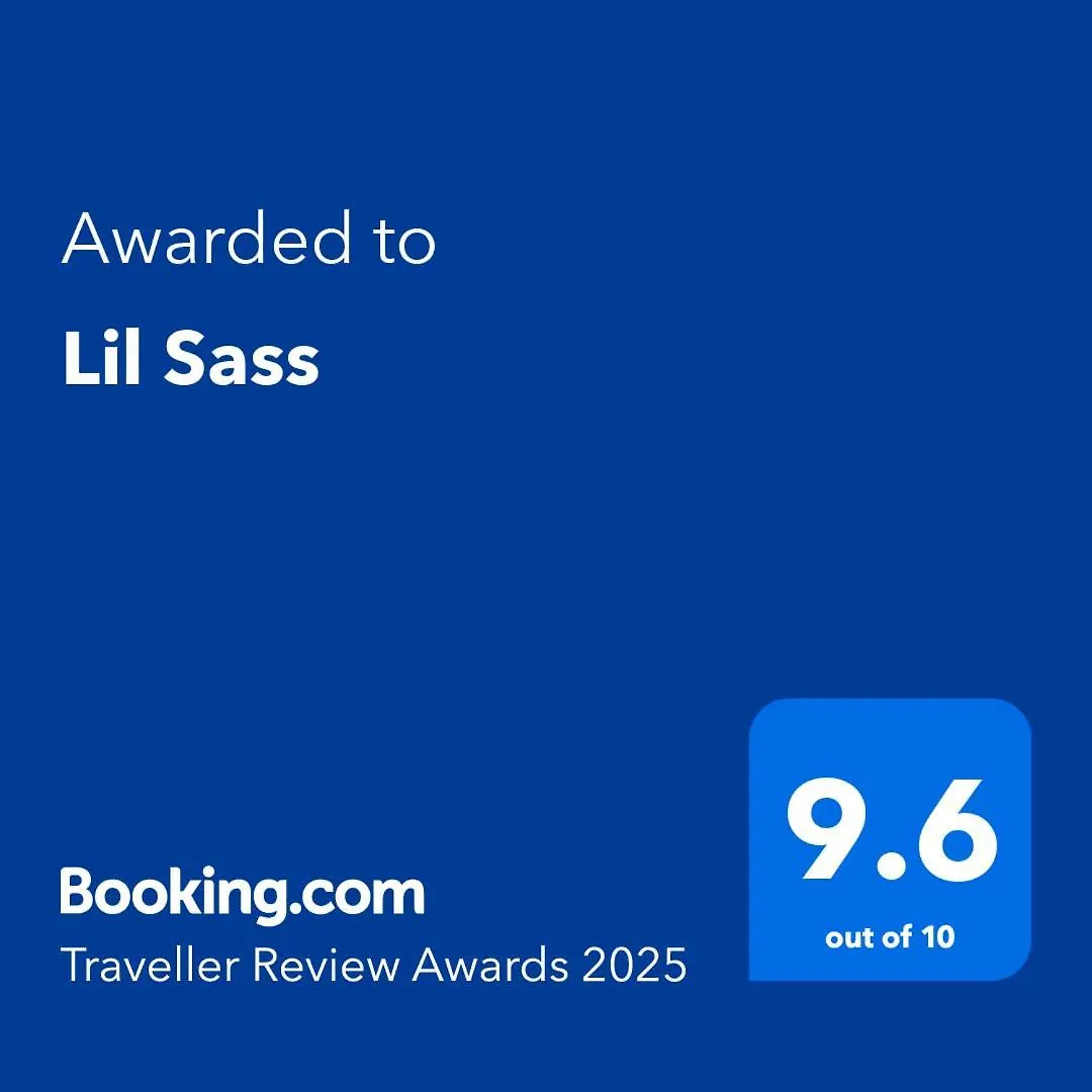 شقة Lil Sass مودجيمبا 0*,